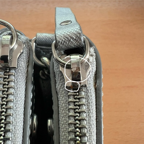 Lo & Sons Pearl Crossbody in Silver Saffiano/Silver Hardware/Grey Interior - Picture 13 of 16